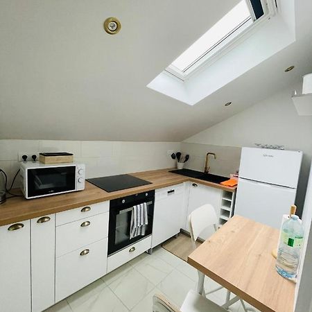 Appartement Charmant Et Lumineux ヴィルジュイフ エクステリア 写真