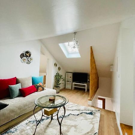 Appartement Charmant Et Lumineux ヴィルジュイフ エクステリア 写真